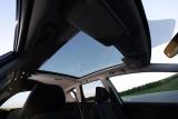新型フィット(プロトタイプ)スカイルーフ装着車でも重心の高さは感じなかった