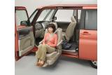 ダイハツ 新型「タントウエルカムシート」