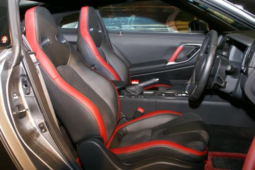 日産 新型 GT-R　フロントシート