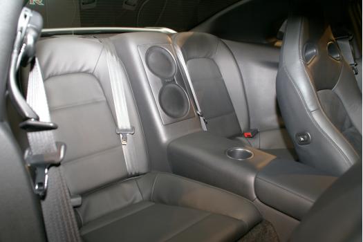 日産 新型 GT-R　リアシート