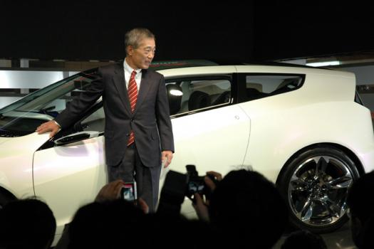 ホンダ　CR-Zと福井社長�