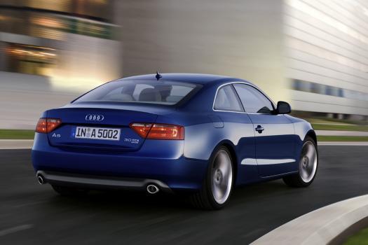 アウディ 新型 A5　エクステリア04