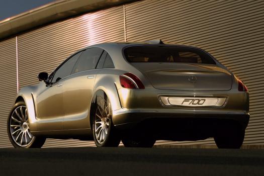 メルセデス・ベンツ F700 リヤビュー