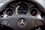 メルセデス・ベンツ「C 63 AMG」 メーター