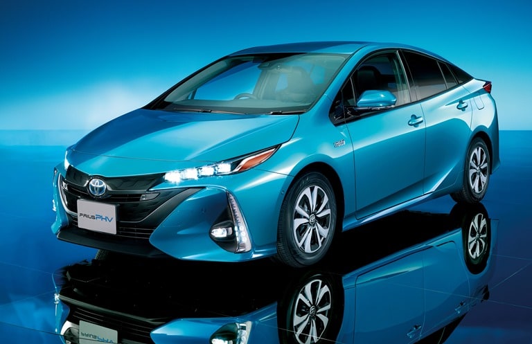 「先代の売れなかった理由を徹底改善！」トヨタ プリウスPHV購入ガイド
