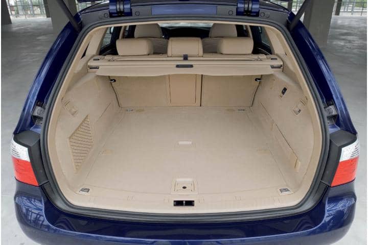 BMW5シリーズツーリング_荷室