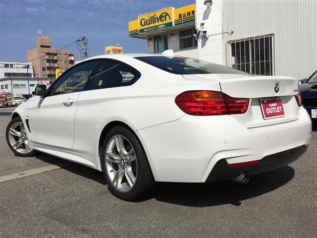 4シリーズクーペ_外観_後ろ