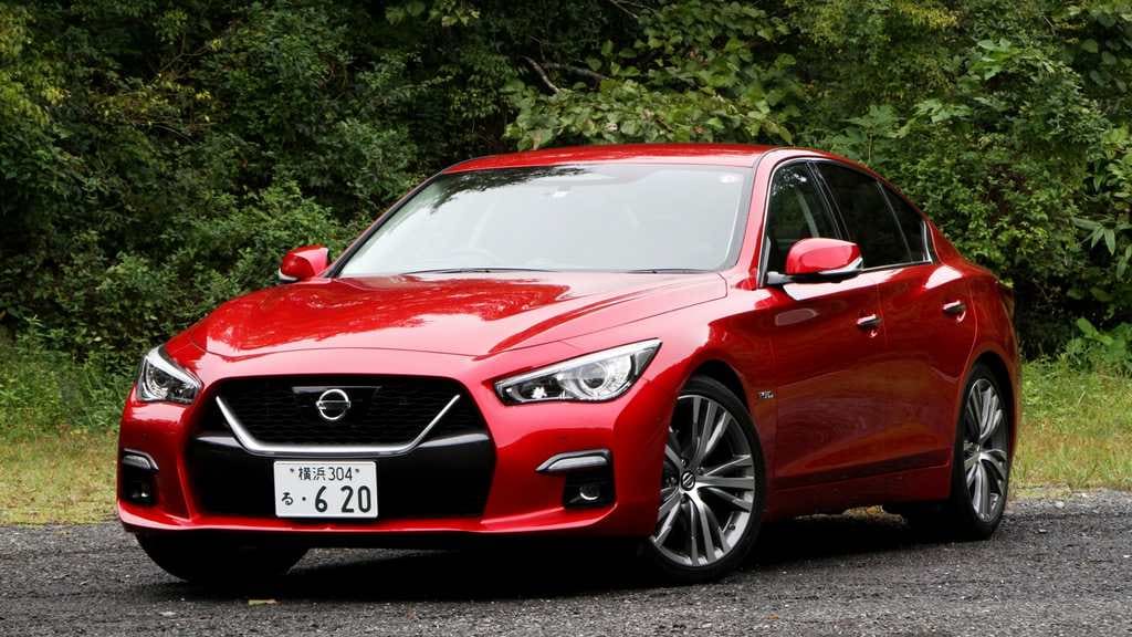 日産 スカイライン ハイブリッド vs スカイライン400R徹底対決  
