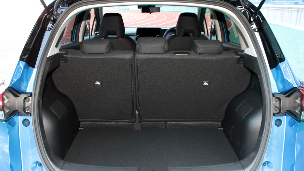 ノートe-POWER‗荷室