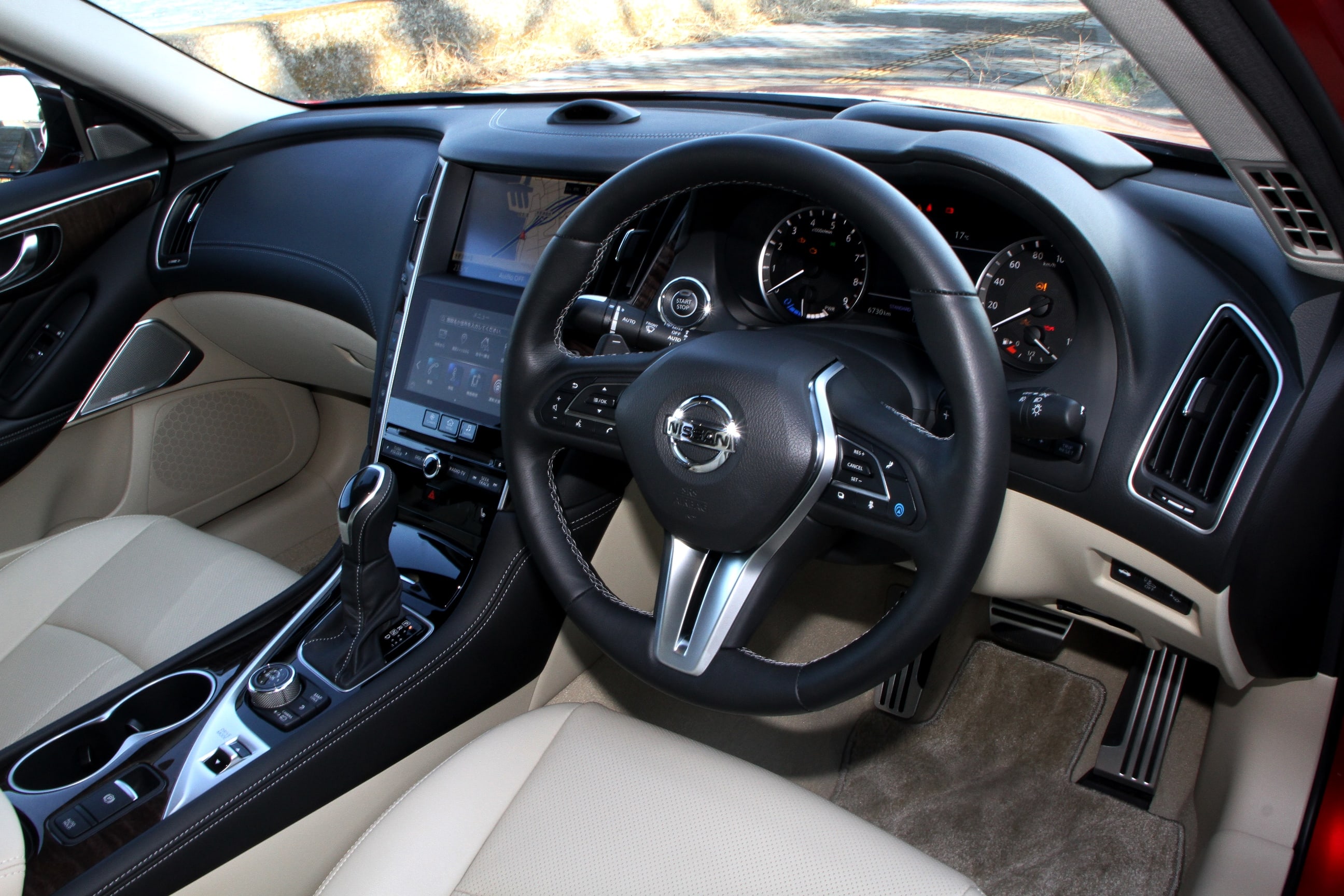 スカイラインのインパネデザイン