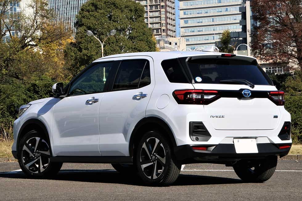 トヨタ ライズ ハイブリッド車(改良後)の外観