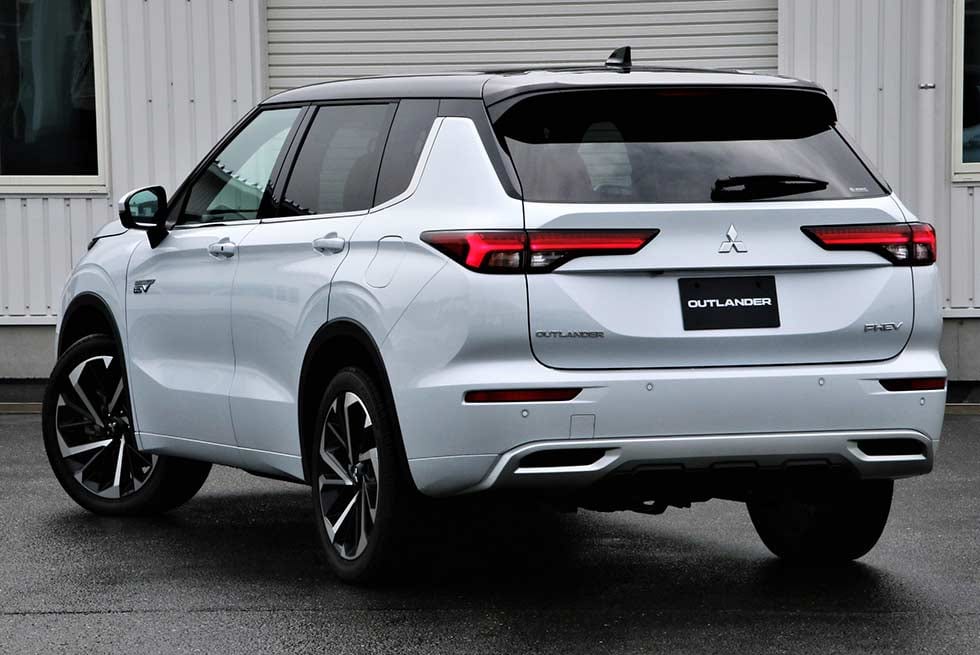 三菱アウトランダーPHEVの外観