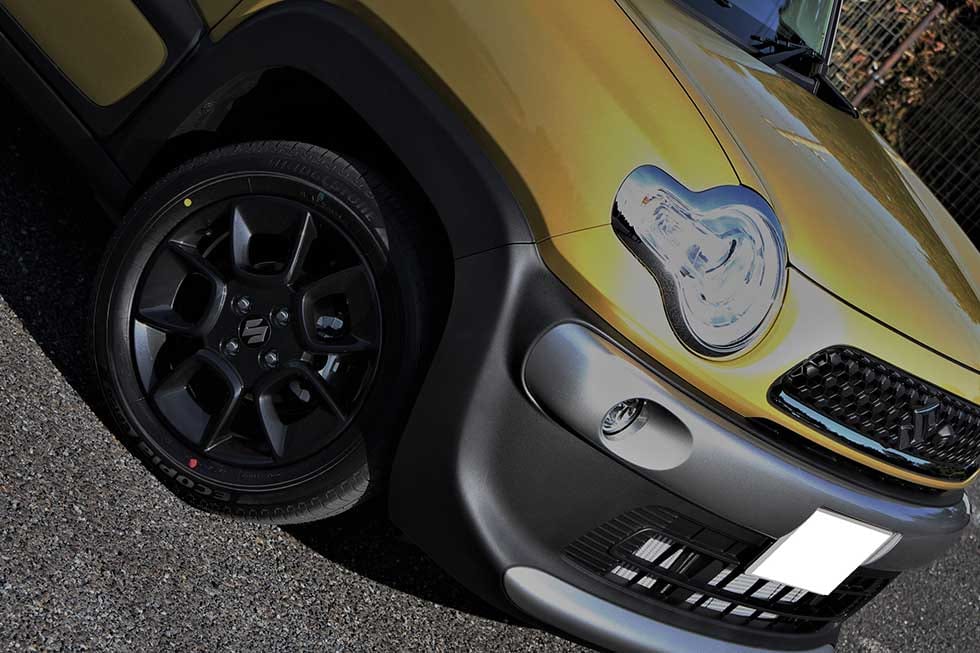 クロスビーのフロントフェイス