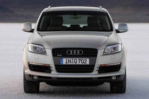 アウディQ7 エクステリア フロント