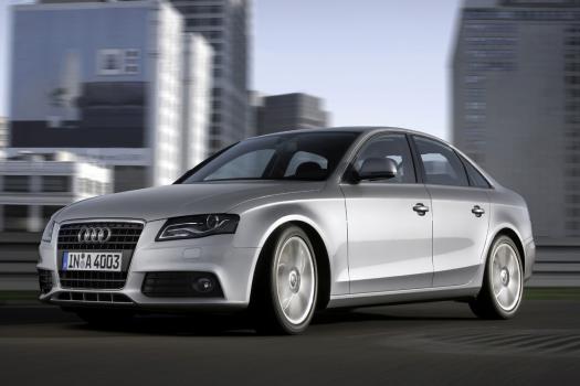 アウディ A4 エクステリア サイド