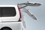 日産 セレナ リモコンオートバックドア＋バックドアオートクロージャー
