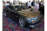 同じく"VIP Autosalon"が製作したLSベースのデモカー