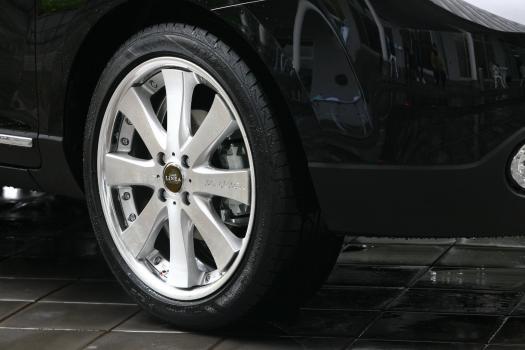 マツダ「ベリーサ“キコナシスタイル”（参考出品車）」ホイール