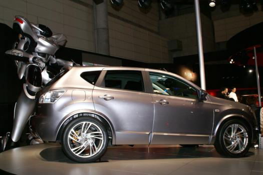 【速報!】東京オートサロン2008:日産「デュアリス」 サイド