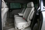 新型MPV　セカンドシート