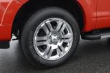 Ford Explorer Sport Trac V8(フォード エクスプローラー スポーツトラック)　235/65R18タイヤ+アルミホイール