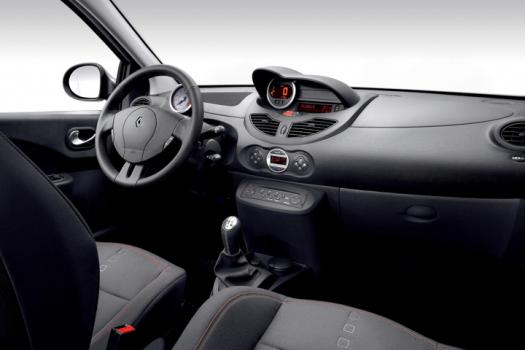 「ルノー トゥインゴ スポール」インパネ