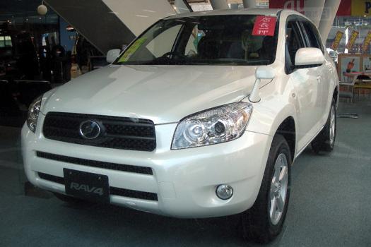 展示車ならさらに大幅な値引きをゲットできる可能性が高い!