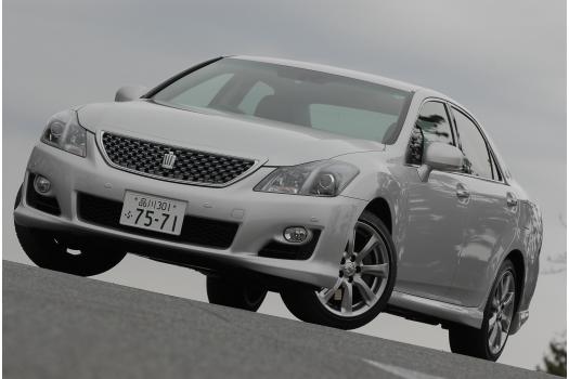 トヨタ クラウン 試乗記】日本の高級車の代名詞トヨタ クラウンが13