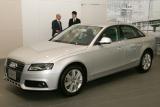 新型「アウディ A4」 エクステリア サイド