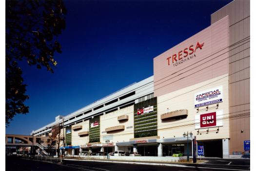 トレッサ横浜　建物外観(北棟)