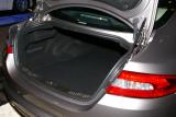 ジャガーXF　3.0Premium Luxury　荷室