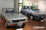 「ホンダ シビック CVCC」(1973年)と「ホンダ FCX」(2002年)