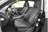 メルセデス・ベンツ C63AMG フロントシート