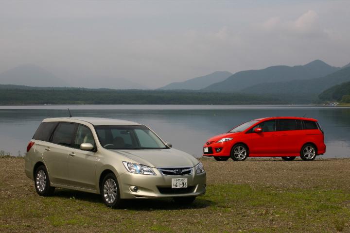 スバル エクシーガ vs マツダ プレマシー