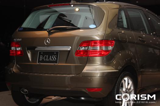 メルセデス・ベンツ Bクラス「B200」マイナーチェンジモデル リアビュー