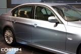 BMW NEW 320i セダン　日本仕様独自のドアハンドル