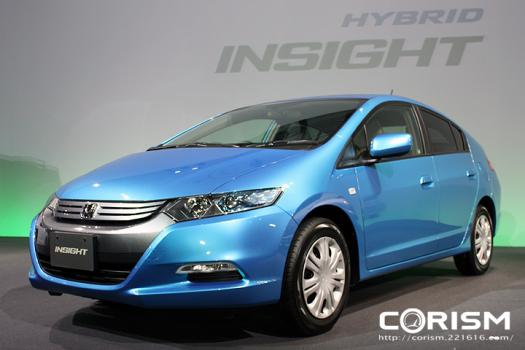 ホンダ 新型 ハイブリッドカー「インサイト」エクステリア(新型車発表会場にて)