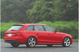 アウディ A4アバント リヤ