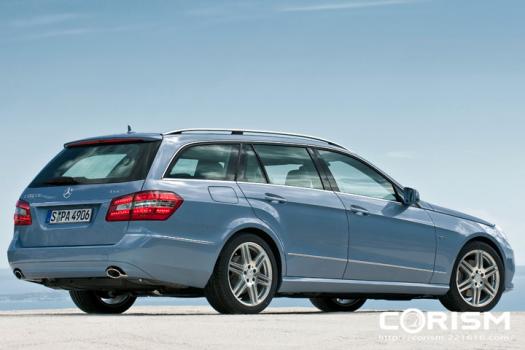 メルセデスベンツ 新型 Eクラス ステーションワゴン リアビュー