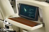 ロールスロイス 新型「ゴースト」 ピクニックテーブルと9.2インチLCDモニター