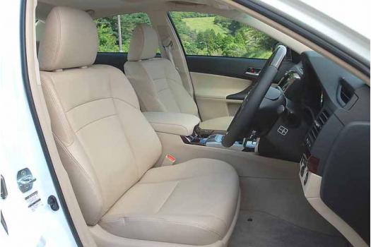 トヨタ 新型 マークX プレミアムタイプ 本革シート