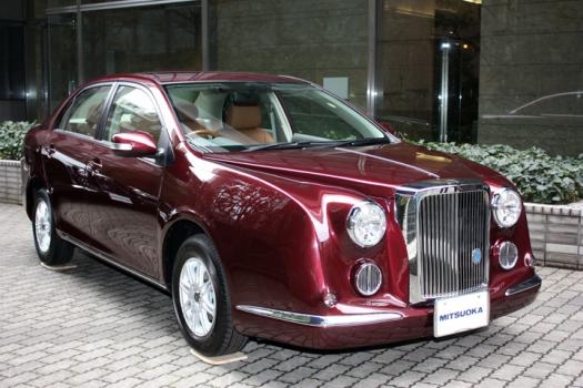 光岡自動車「Galue(ガリュー) リムジン S50 350LX 本革パッケージ」 インテリア(記者発表会場にて)