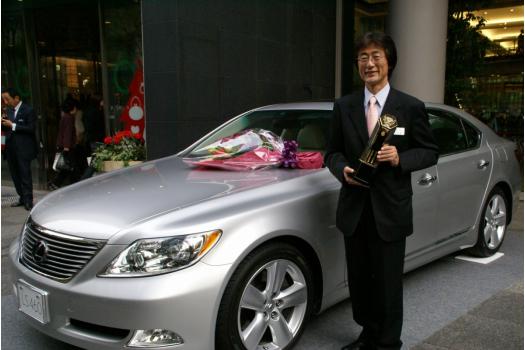「2006-2007日本カー・オブ・ザ・イヤー」大賞はレクサスLS460が受賞!