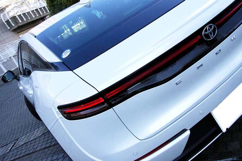 クラン クラウンクロスオーバーSUVのリヤエンド