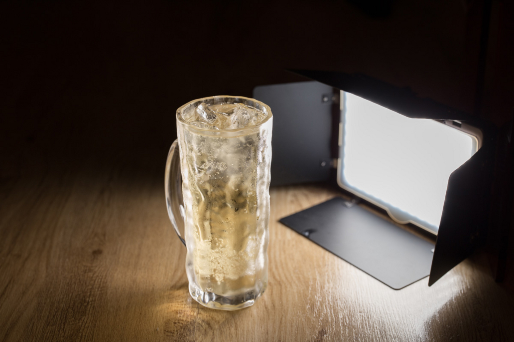 【レビューと作例】シグマの新型カミソリマクロレンズで撮影【SIGMA 70mm F2.8 DG MACRO