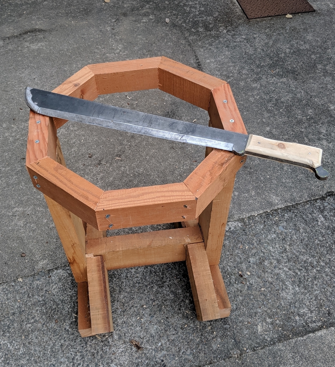 キンドリングクラッカーを作る - がらくたはたから