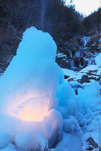 Canon EOS 5D MarkII ＆ Canon EF24-70mm F2.8L USM おしどりかくしの滝(2009.01.03)