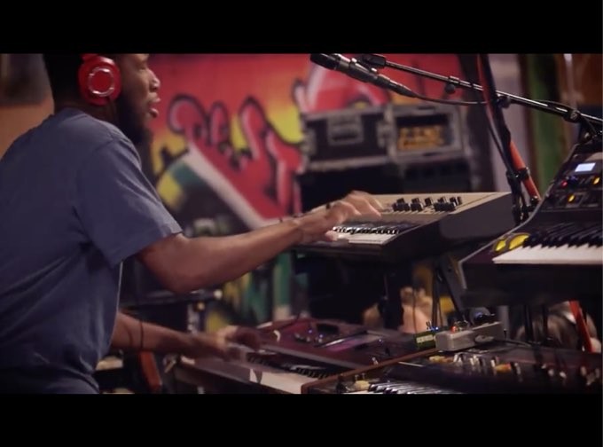 f:id:dubstronica:20160310030025j:plain