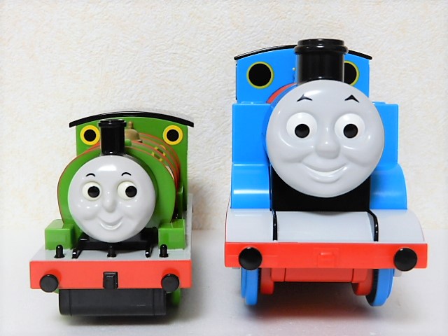 TOMY じょうきがでるぞ！ RCサウンドトーマス - 小さな世界
