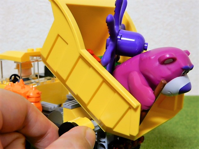 LEGO 7789 ロッツオのダンプカー トイ・ストーリー3 - 小さな世界